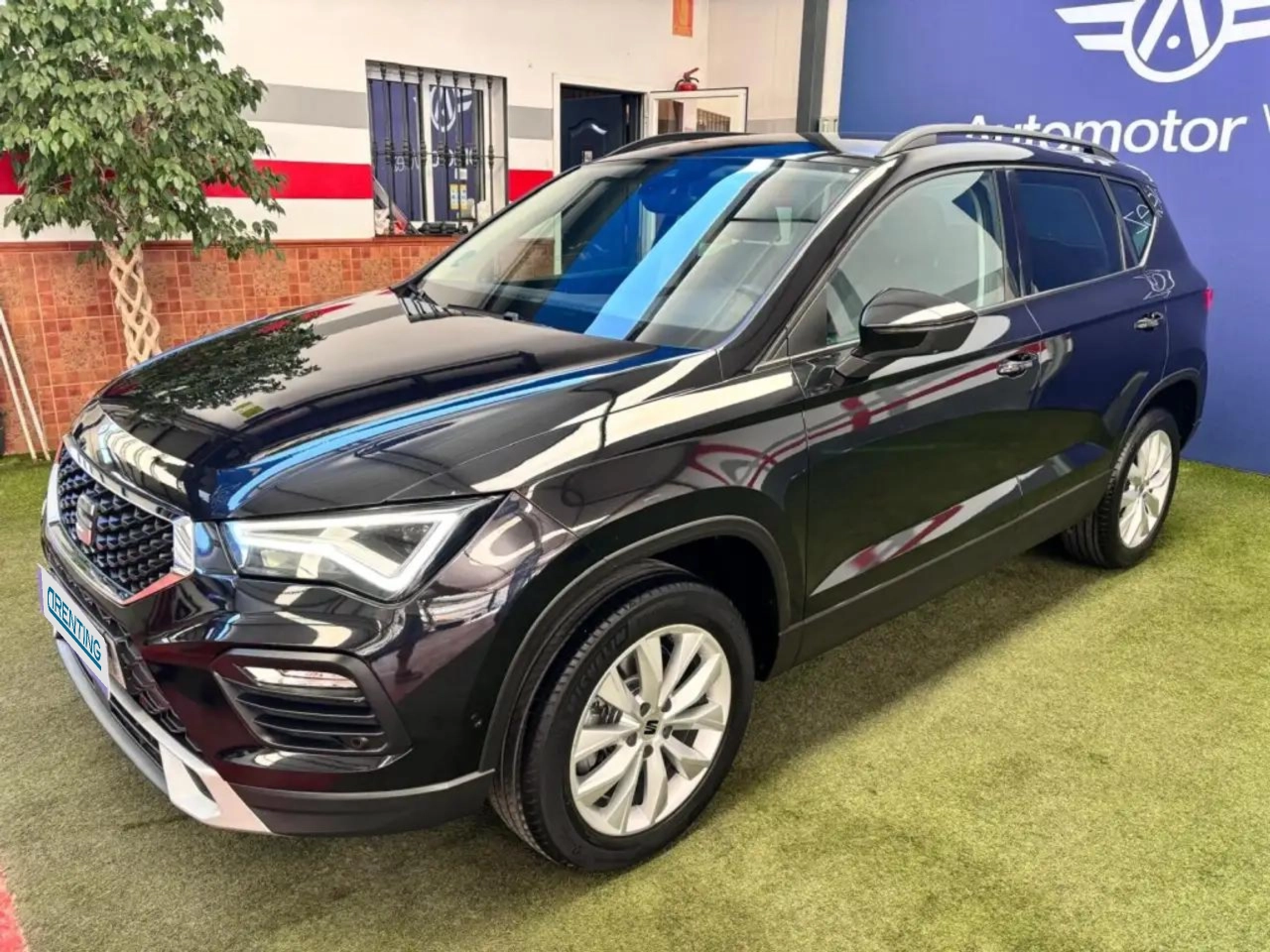 Renting SEAT Ateca 2.0TDI CR S&S Style DSG 150 Negro