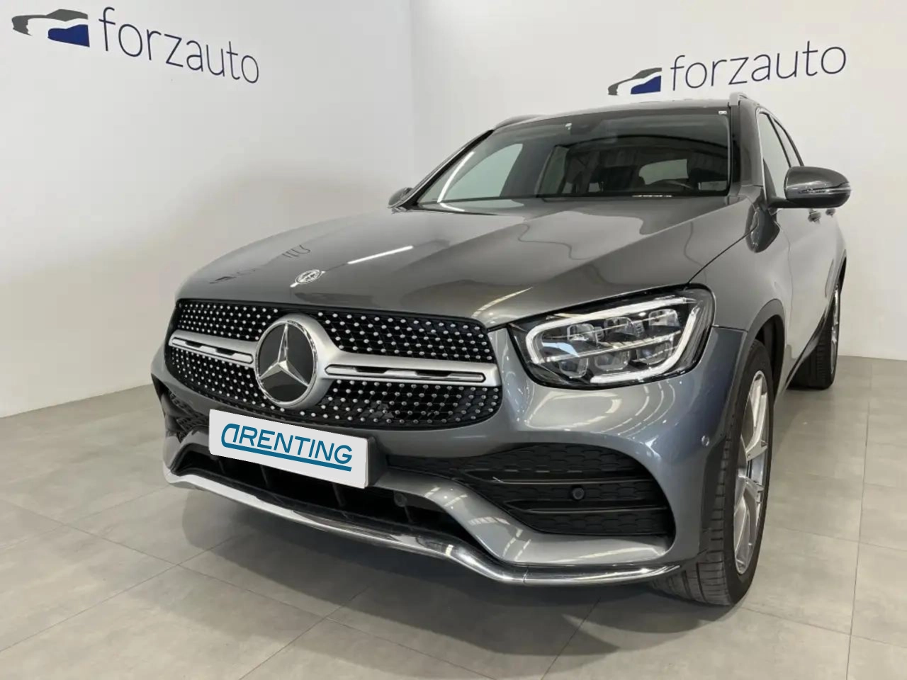 Renting Mercedes-Benz GLC 220 220d 4Matic 9G-Tronic Gris