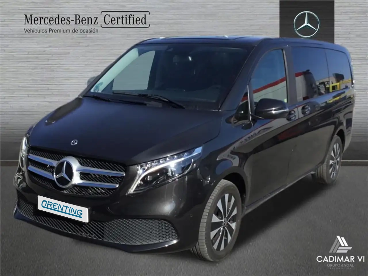 Renting Mercedes-Benz V 250 d Largo 1