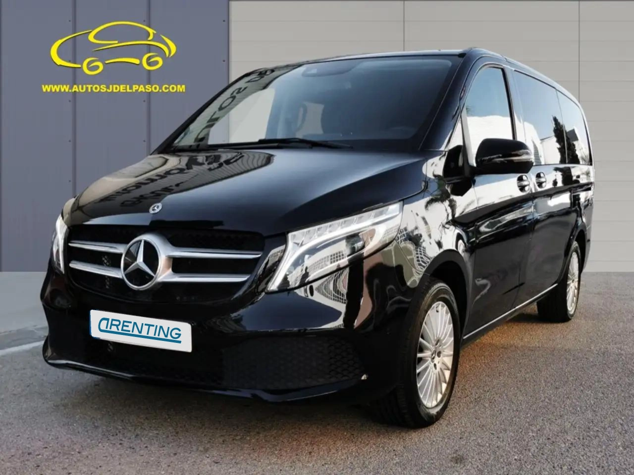 Renting Mercedes-Benz V 250 250d Largo Exclusive Negro