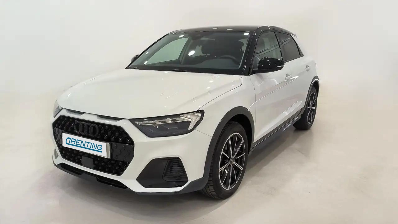 Renting Audi A1 30 TFSI Adrenalin Blanco