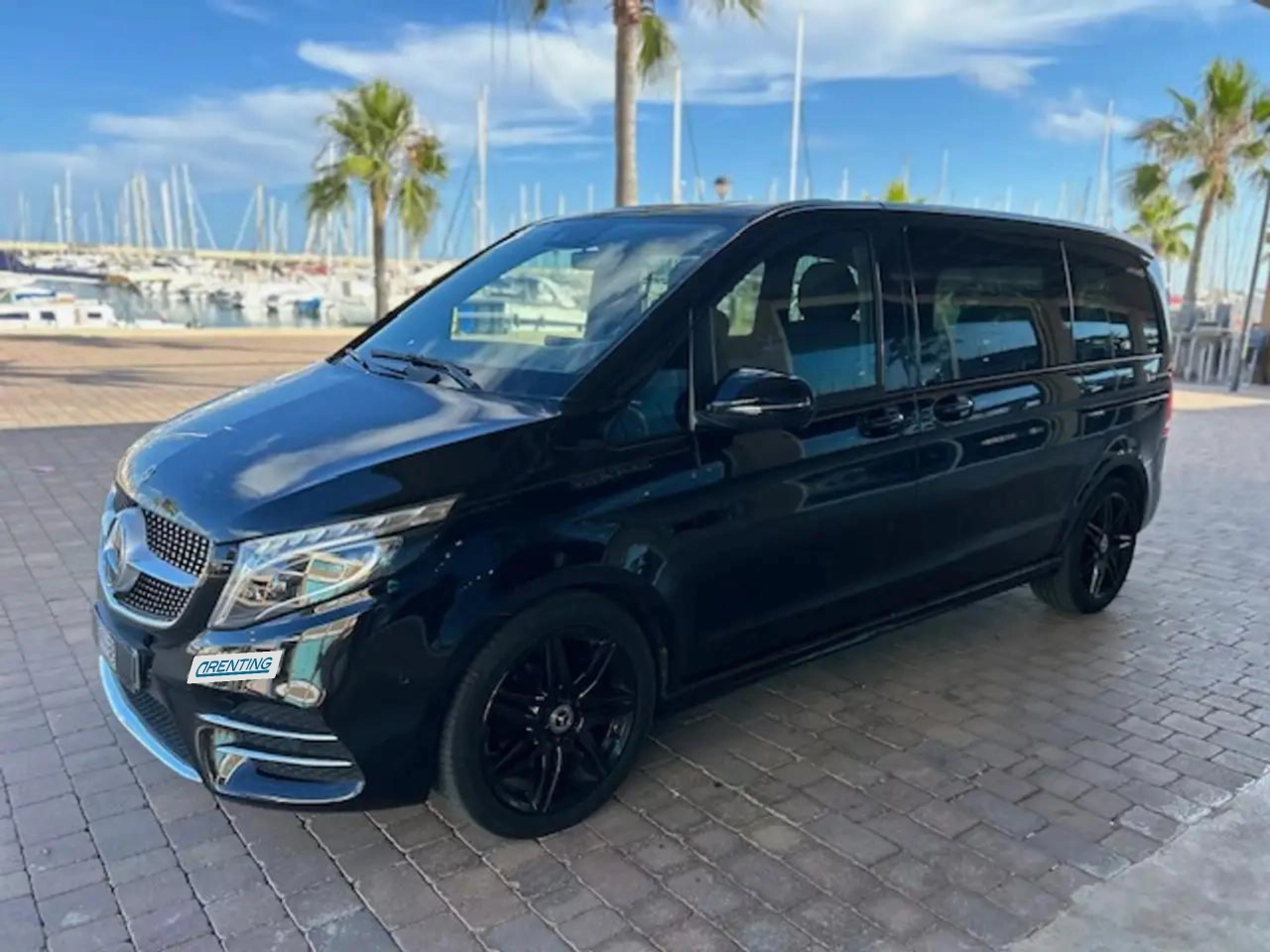 Renting Mercedes-Benz V 300d Largo Negro