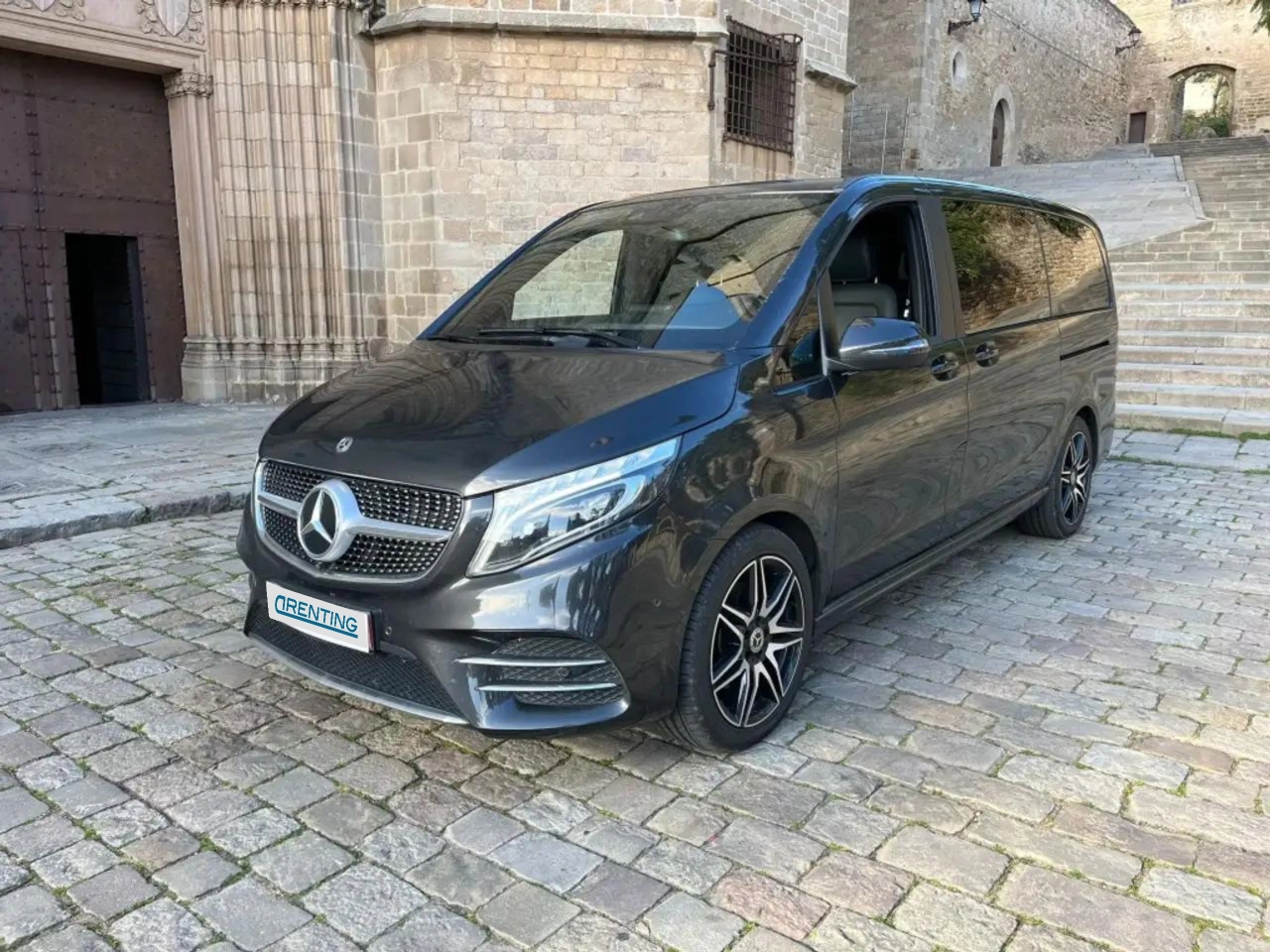 Renting Mercedes-Benz V 300d Largo Avantgarde Negro