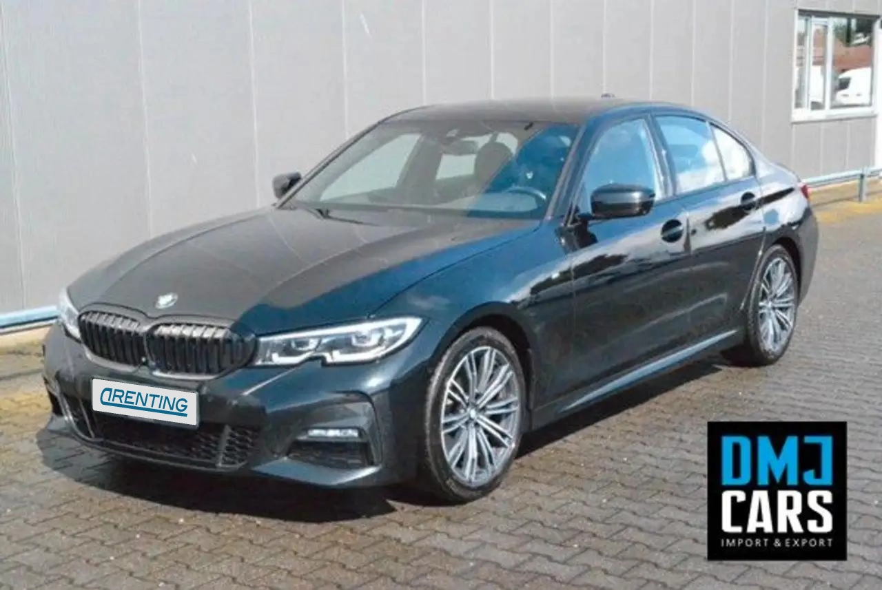 Renting BMW 320 320dA M Sport 1 1