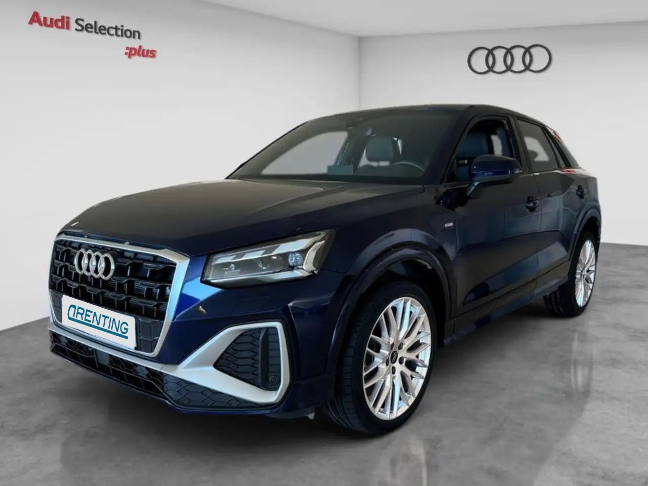 Renting Audi Q2 35 TDI Adrenalin S tronic 110kW Azul 1