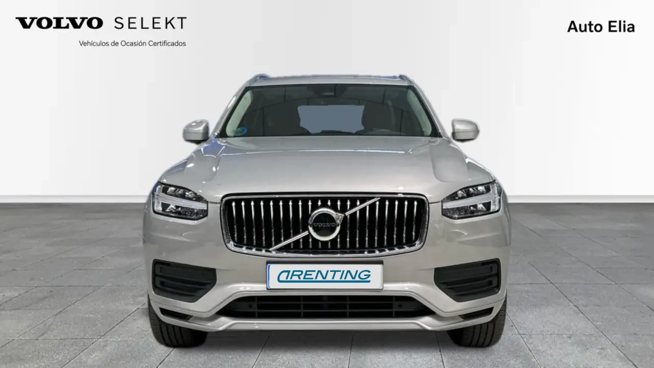 Renting Volvo XC90 B5 Core AWD Aut. Plateado