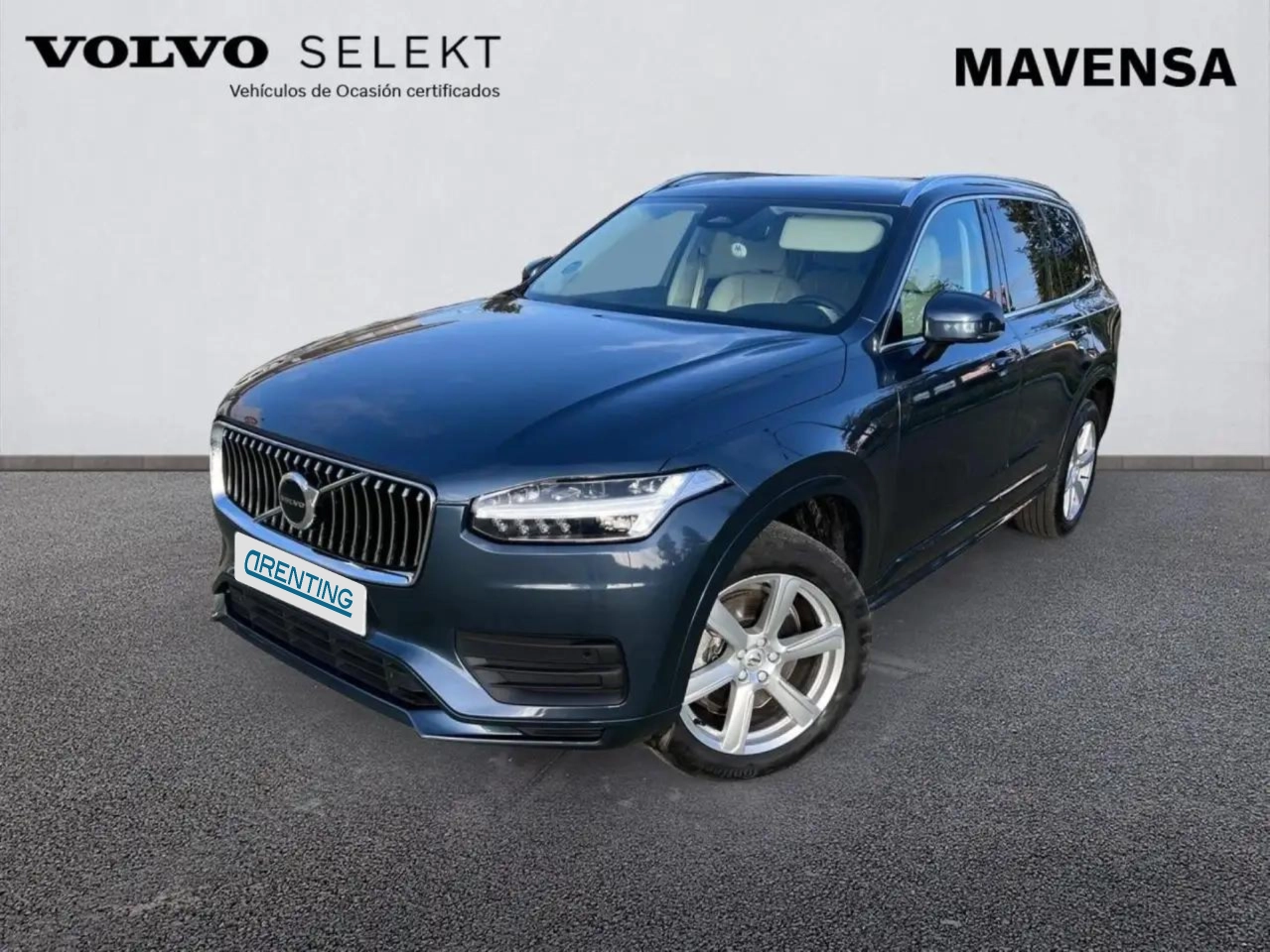 Renting Volvo XC90 B5 Core AWD Aut. Azul