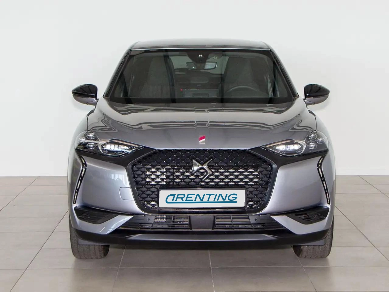 Renting DS Automobiles DS 3 Crossback BlueHDi Performance Line 130 Aut. Gris 1 1