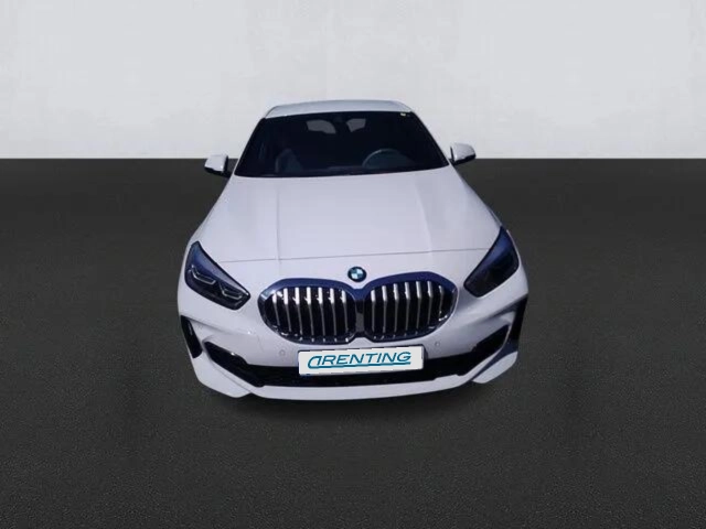 Renting BMW Serie 1 116d 2