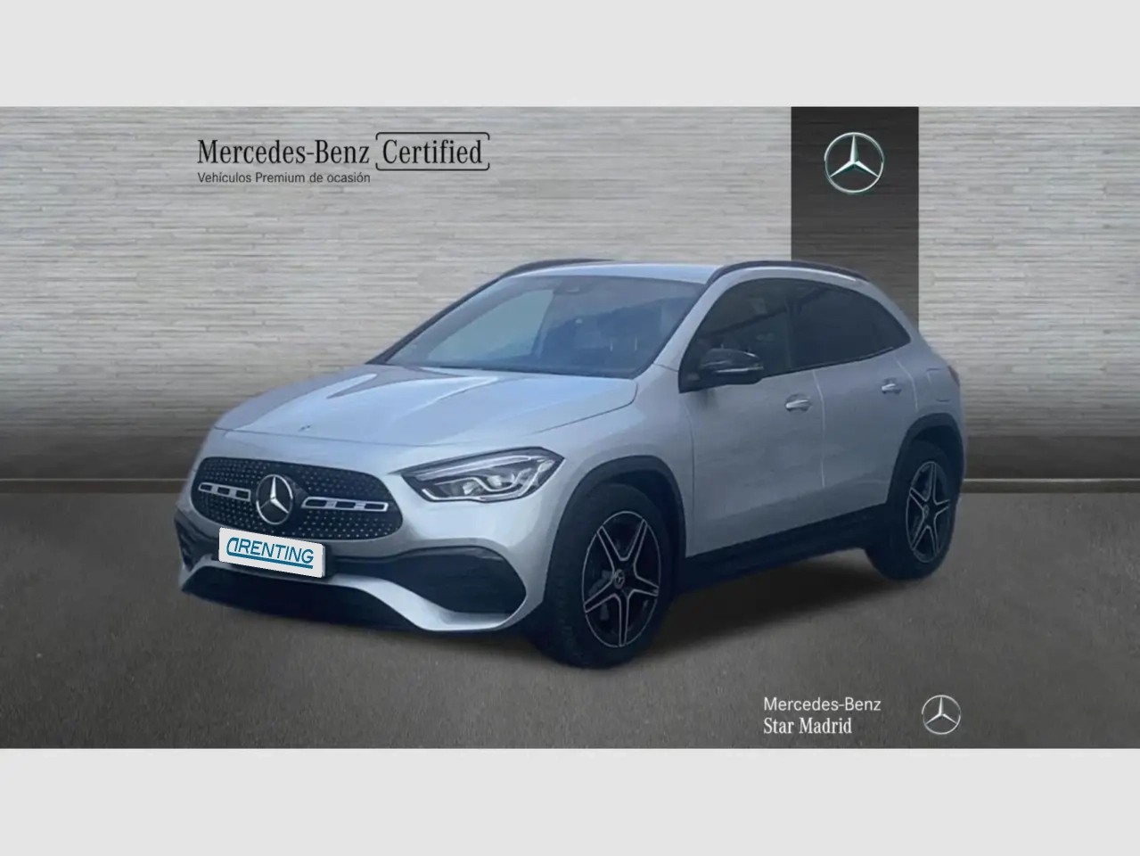 Renting Mercedes-Benz GLA 200 D Plateado