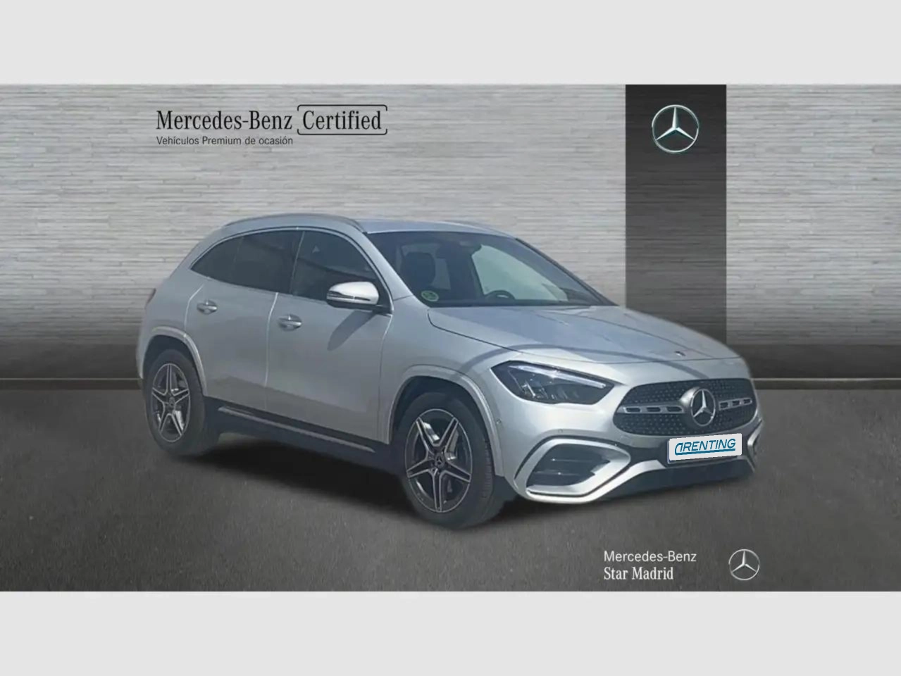 Renting Mercedes-Benz GLA 200 D Plateado 1