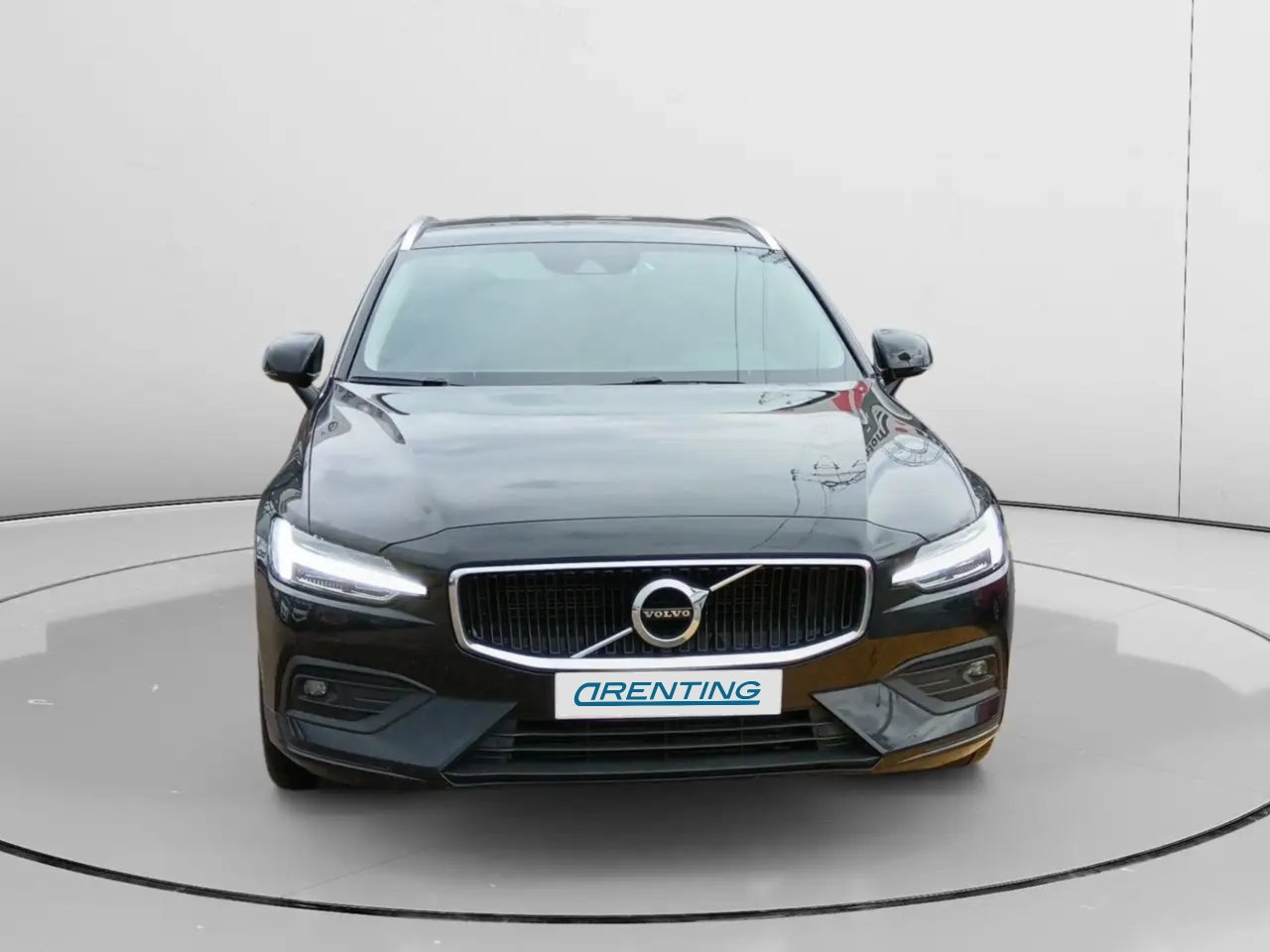 Renting Volvo V60 D3 Business Plus Negro