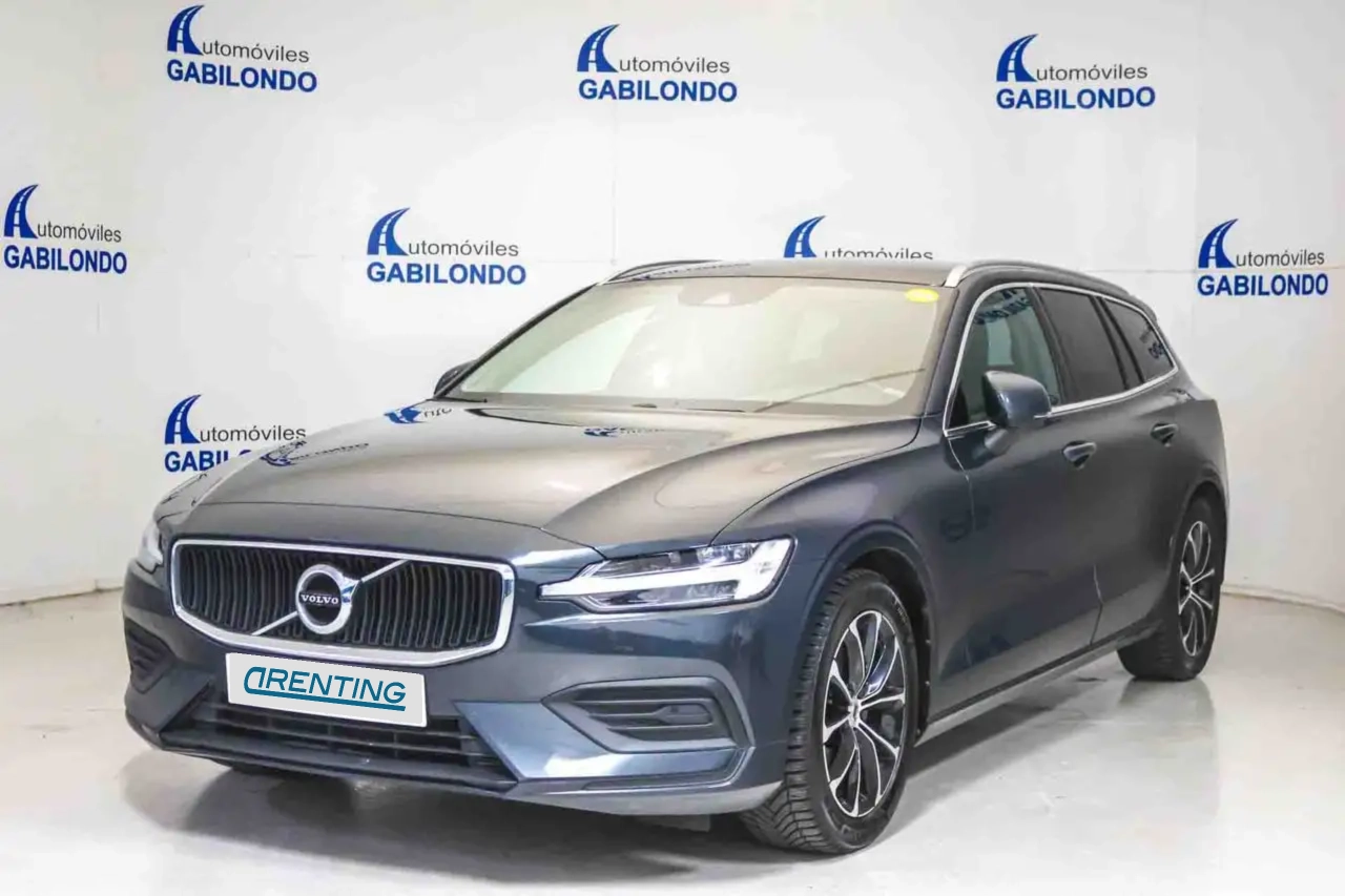 Renting Volvo V60 D3 Momentum Azul