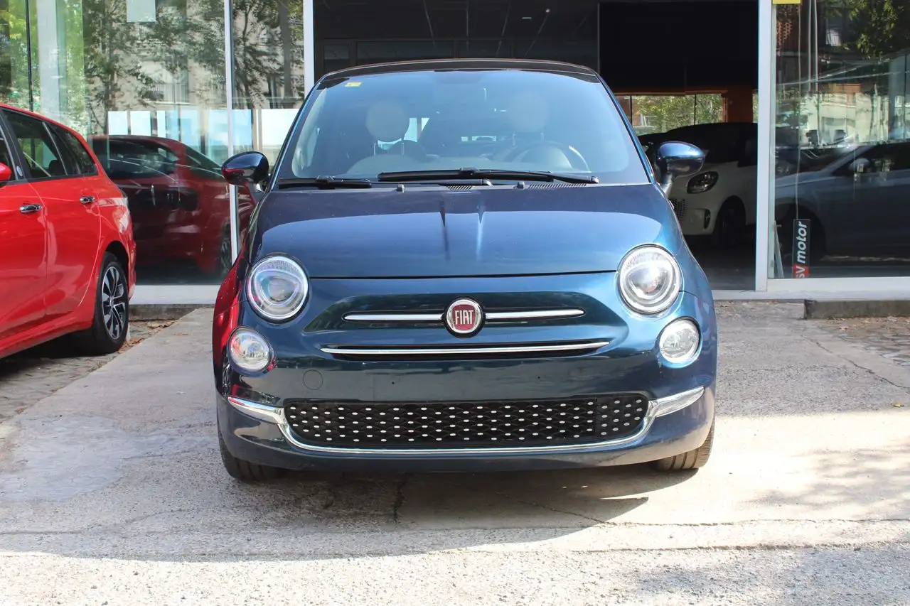 Renting Fiat 500 Dolcevita 1.0 Hybrid 51KW (70 CV) Azul 1