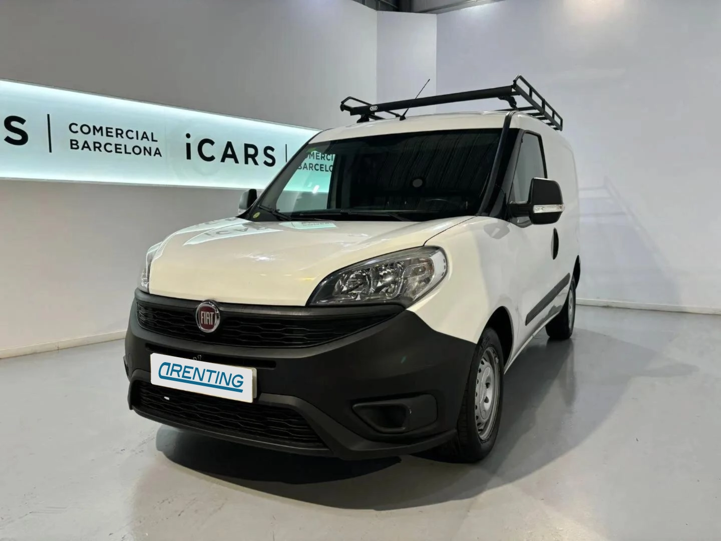 Renting FIAT Dobló Cargo 1.3Mjt Base 70kW 1