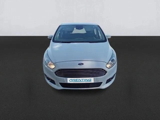 Renting FORD S-Max 2.0TDCi Panther Trend 150