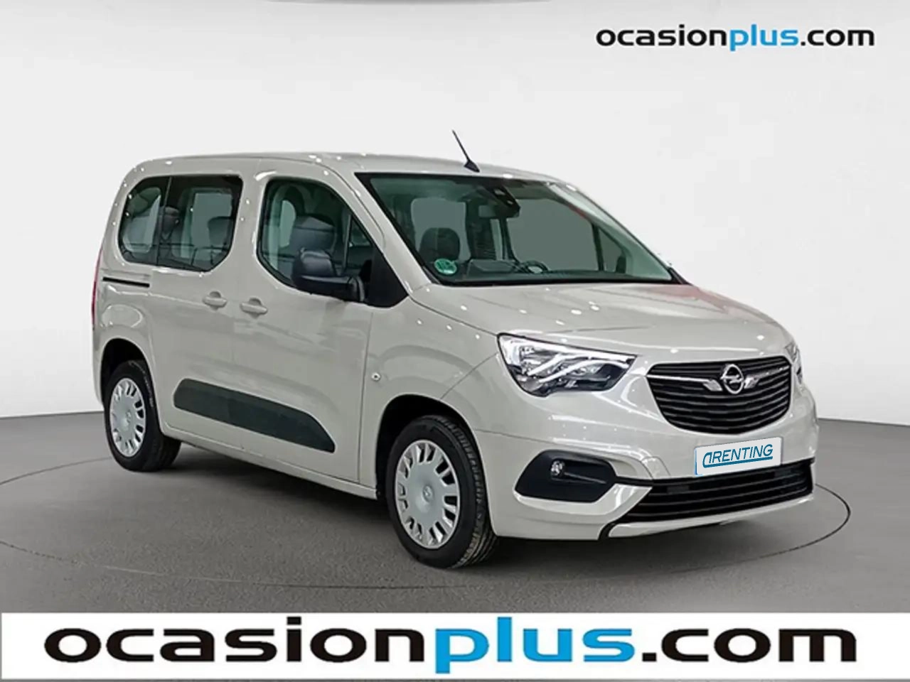 Renting Opel Combo Life 1.2 T S/S Edition Plus L Gris