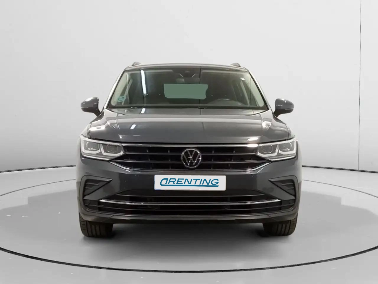 Renting Volkswagen Tiguan Life Gris