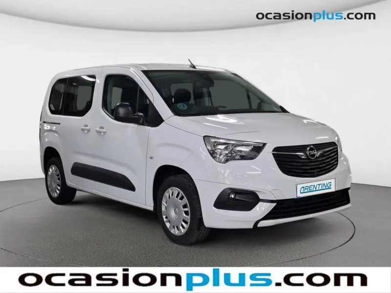 Renting OPEL Combo Life 1.5TD S/S Edition L 100 1