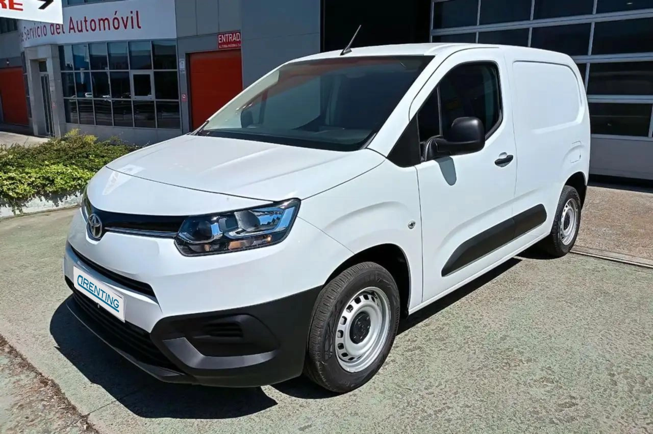 Renting Toyota Proace City Van 1.5D 75kW 100CV GX Plus 650kg L1 Blanco