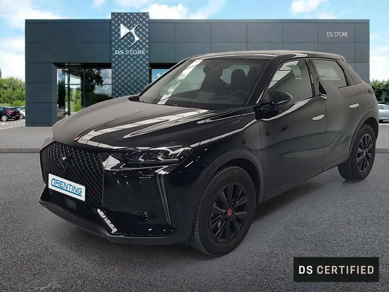 Renting DS Automobiles DS 3 Crossback Puretech Performance Line 130 Aut. Negro