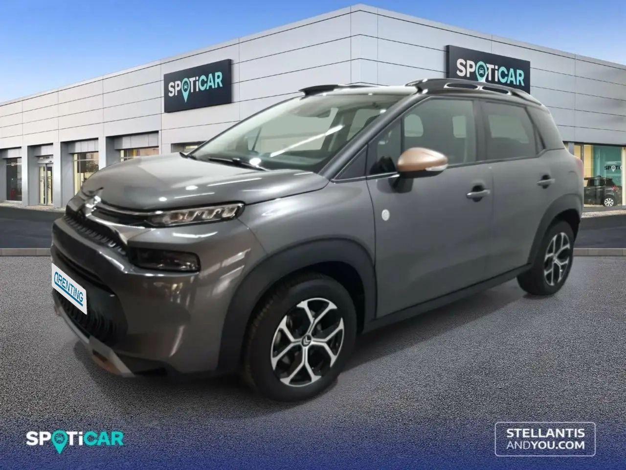 Renting Citroen C3 Aircross Puretech S&S C-Series 110 Gris 2