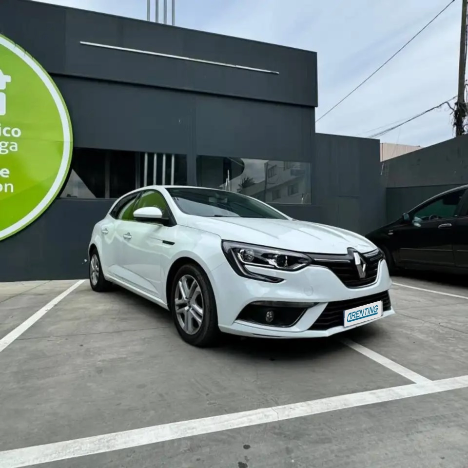 Renting Renault Megane S.T. 1.5dCi Blue Business 85kW Blanco