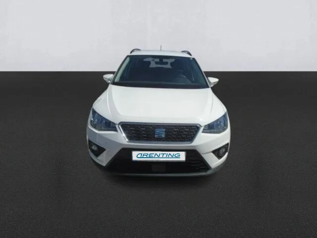 Renting SEAT Arona 1.0 TSI S&S Style 110 3