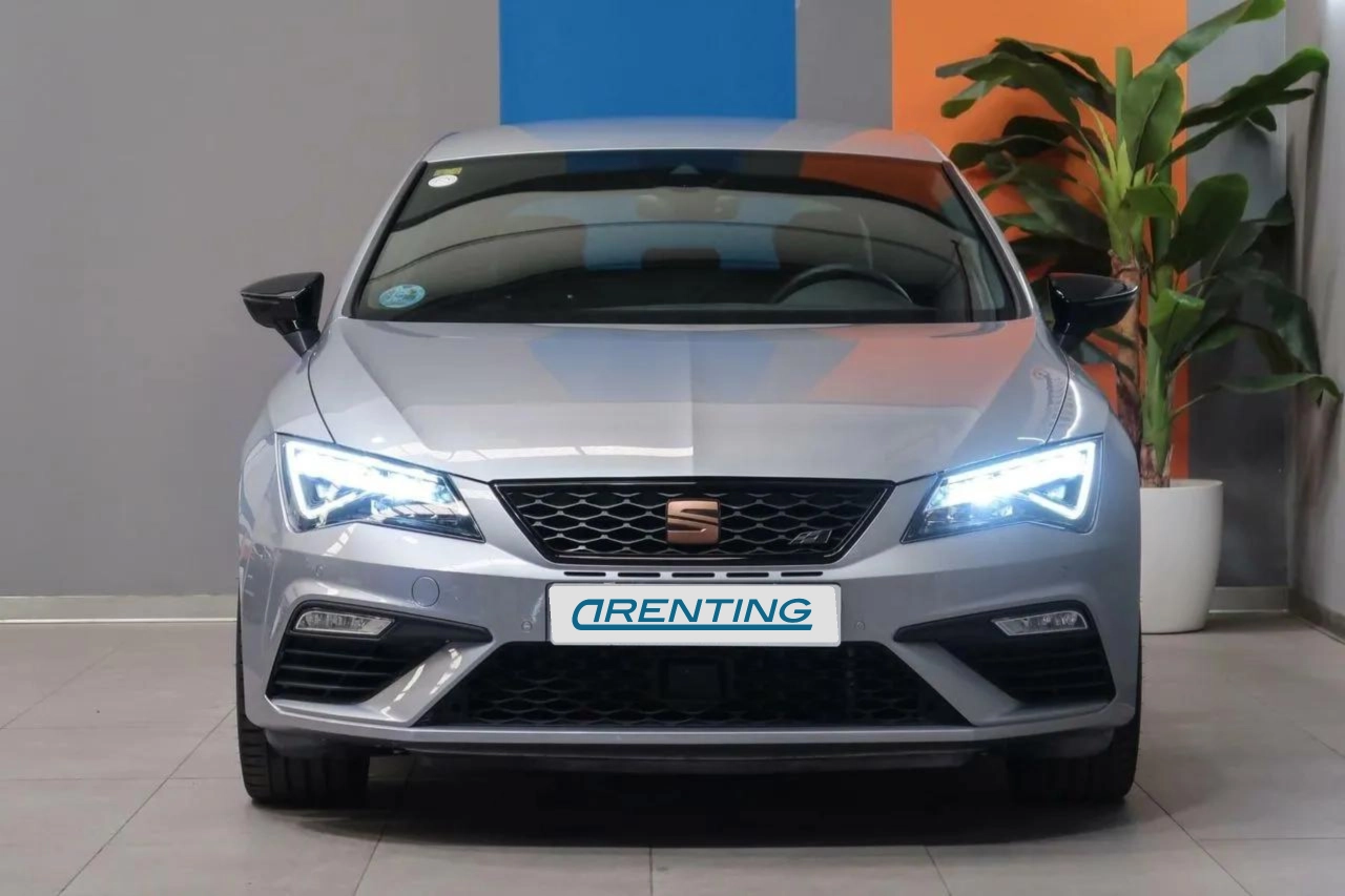 Renting SEAT León 2.0 TSI S&S DSG7 Cupra 290