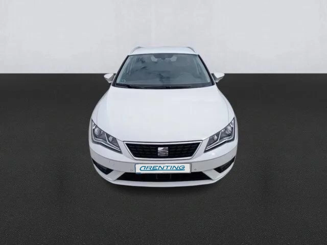 Renting SEAT León ST 1.6TDI CR S&S Style 115 5 1