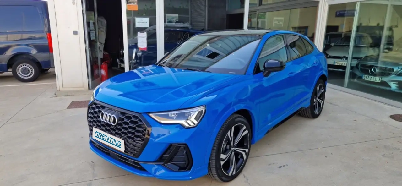 Renting Audi Q3 Sportback 35 TDI Advanced S tronic Azul