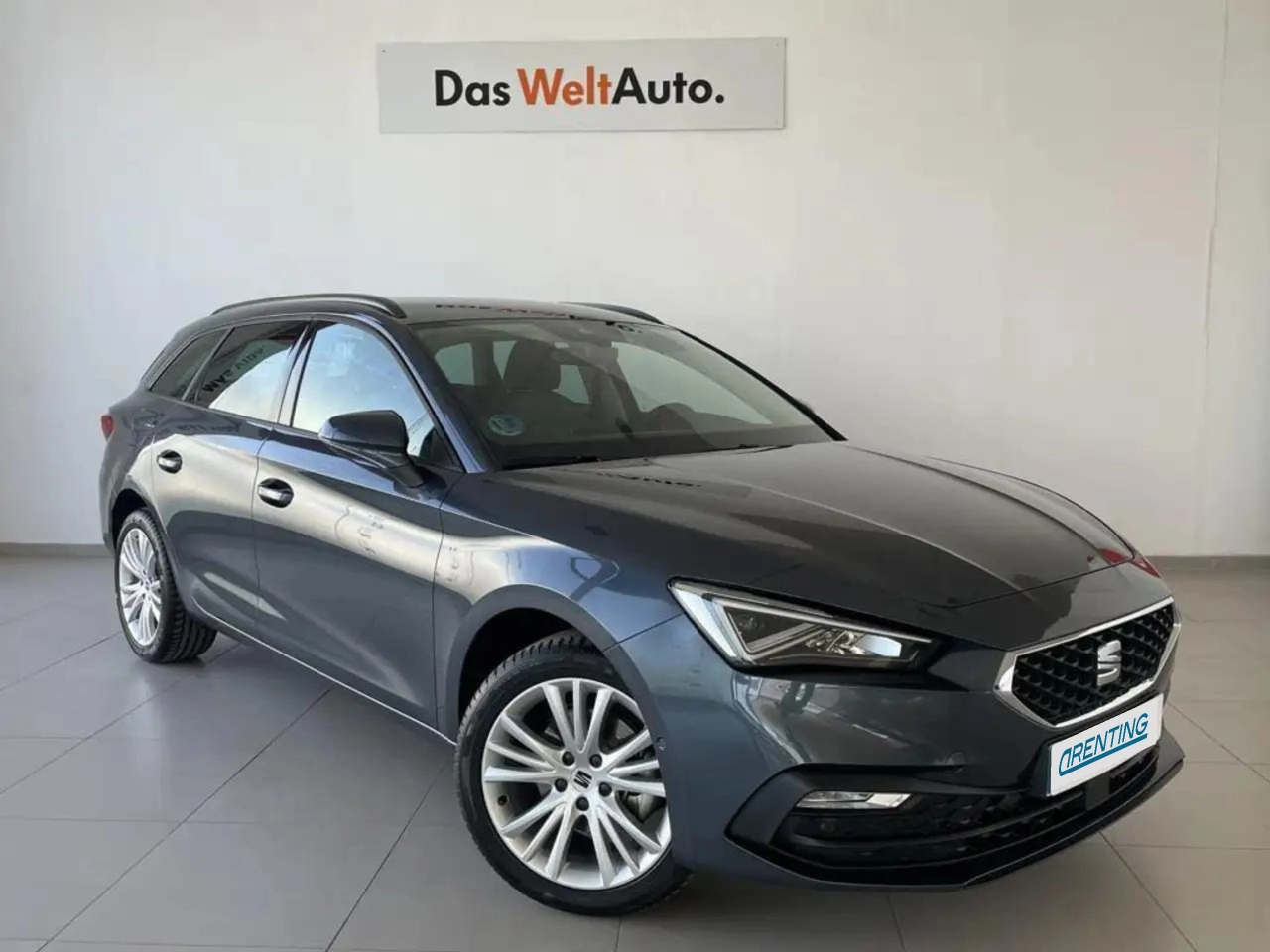 Renting SEAT Leon ST 1.5 eTSI S&S Style Special Edition DSG-7 150 Gris