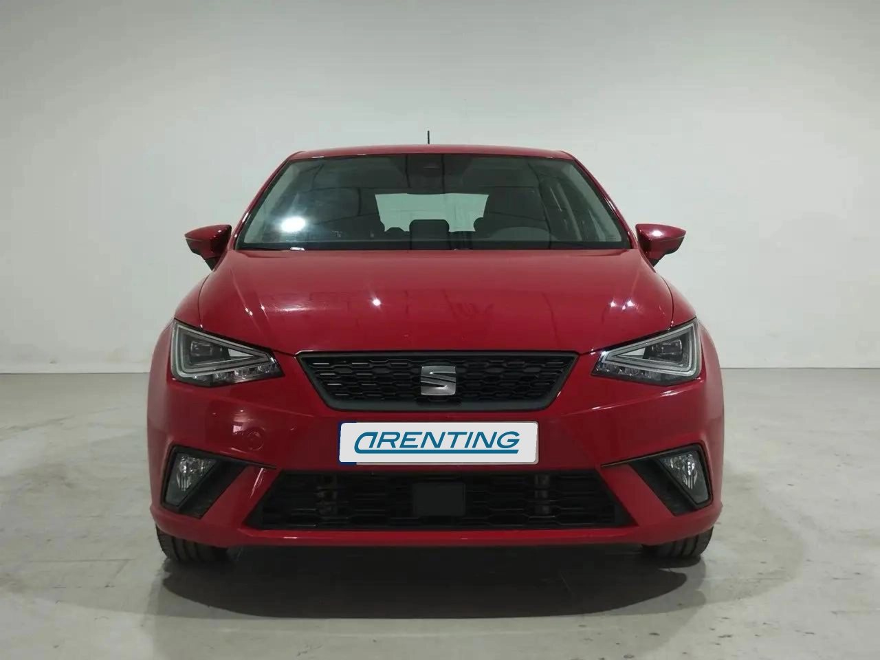 Renting SEAT Ibiza Style Rojo 1