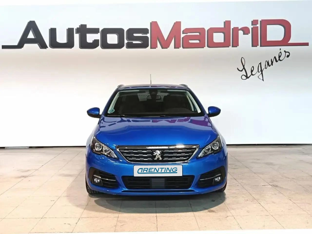 Renting Peugeot 308 SW Allure BlueHDI 130 S&S Azul