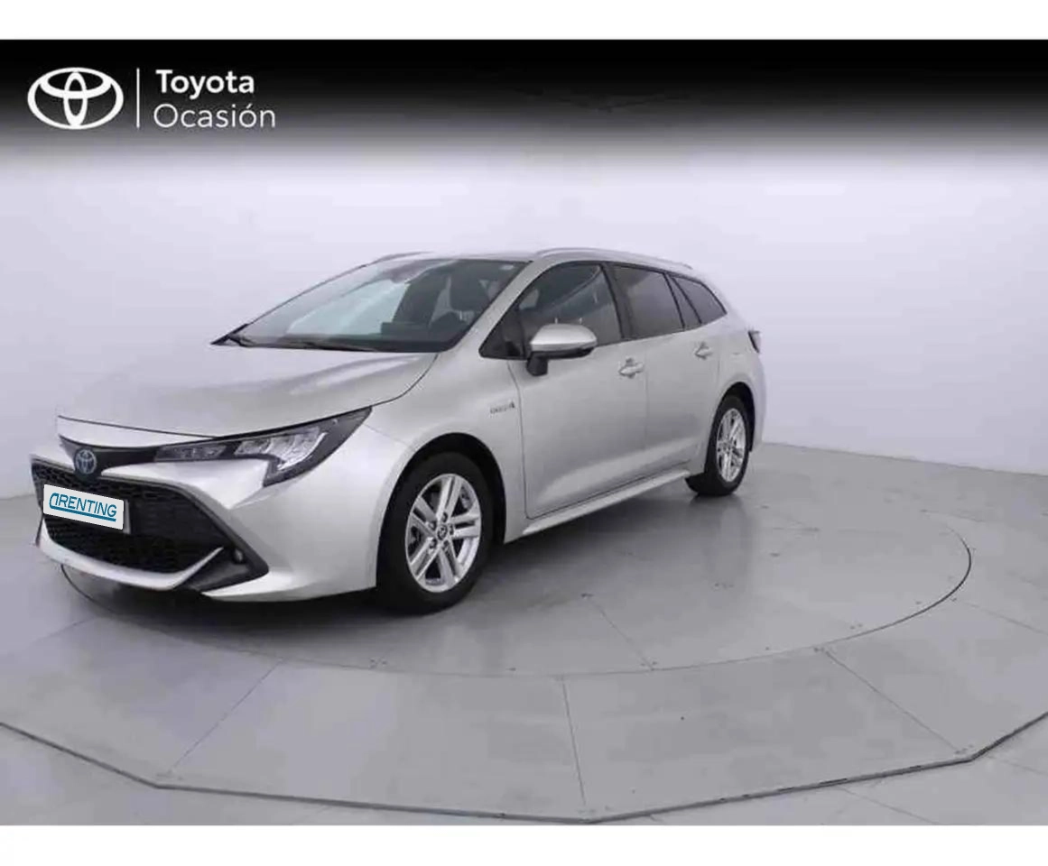 Renting Toyota Corolla Touring Sports 125H Active Tech Plateado