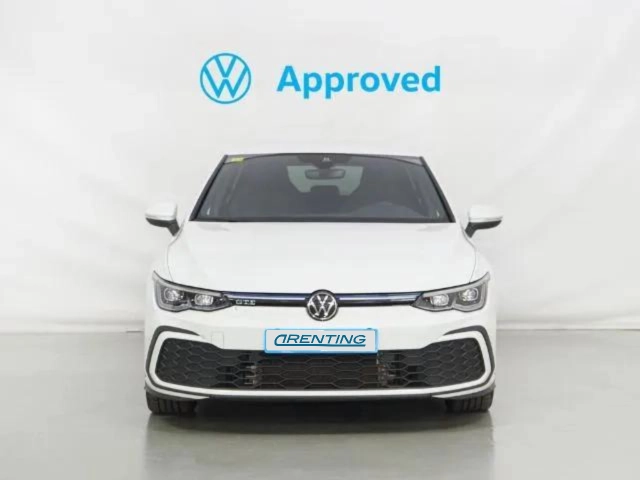 Renting Volkswagen Golf GTE 1.4 TSI e-Power 150 kW (204 CV) DSG Ocasión