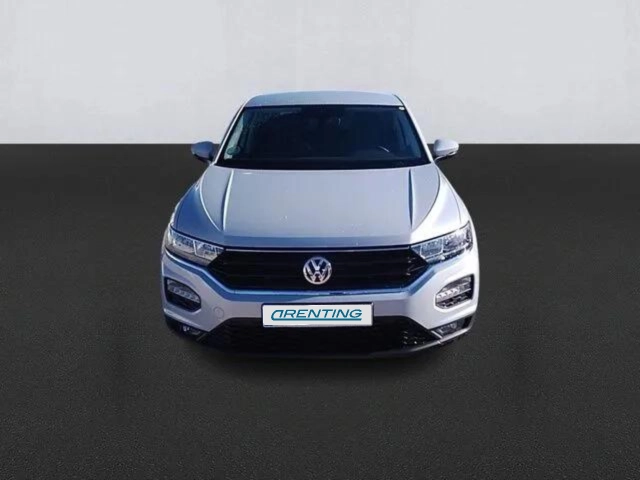 Renting VOLKSWAGEN T-Roc 1.6TDI Edition