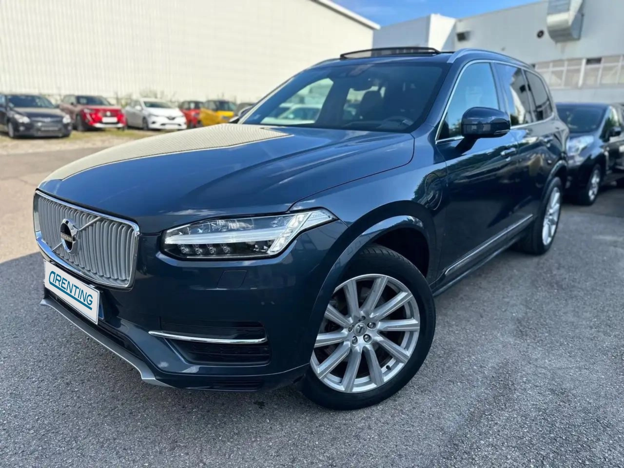 Renting Volvo XC90 XC 90 inscription 6