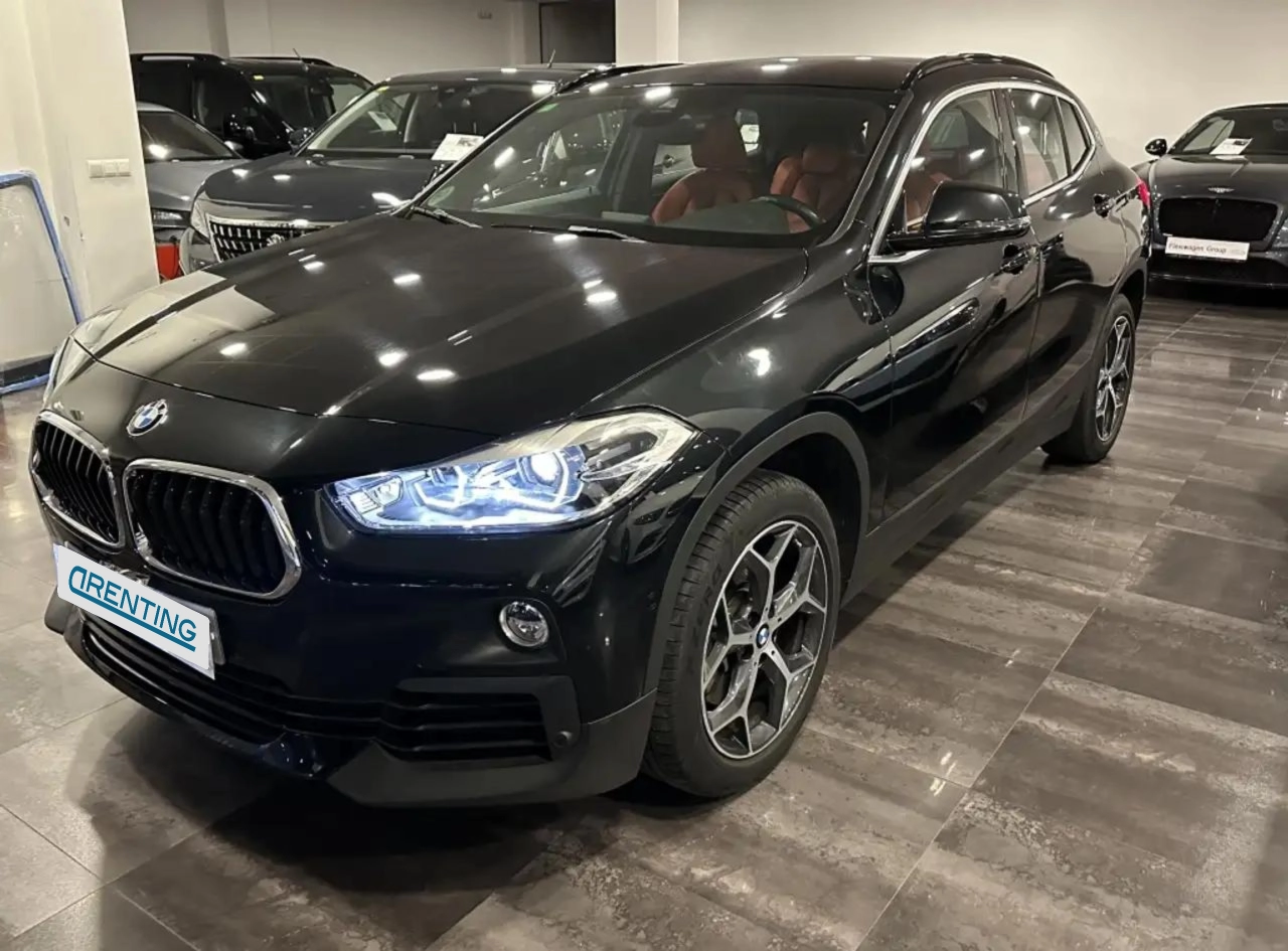 Renting BMW X2 xDrive 20dA Impulse Negro