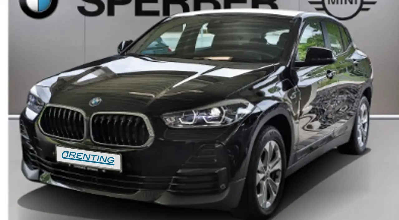 Renting BMW X2 xDrive 25eA Negro 2