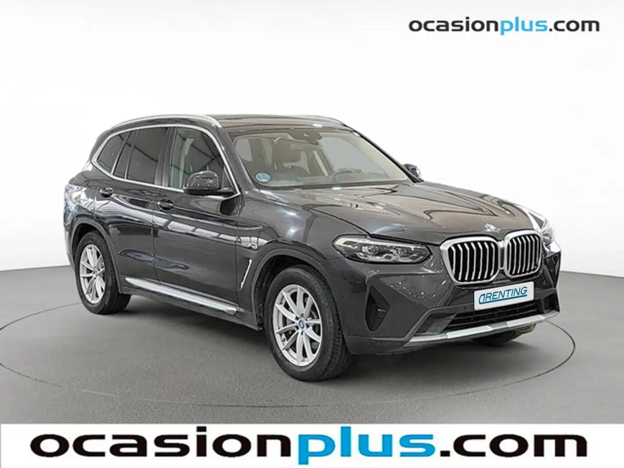 Renting BMW X3 xDrive 30e xLine Gris 5 5