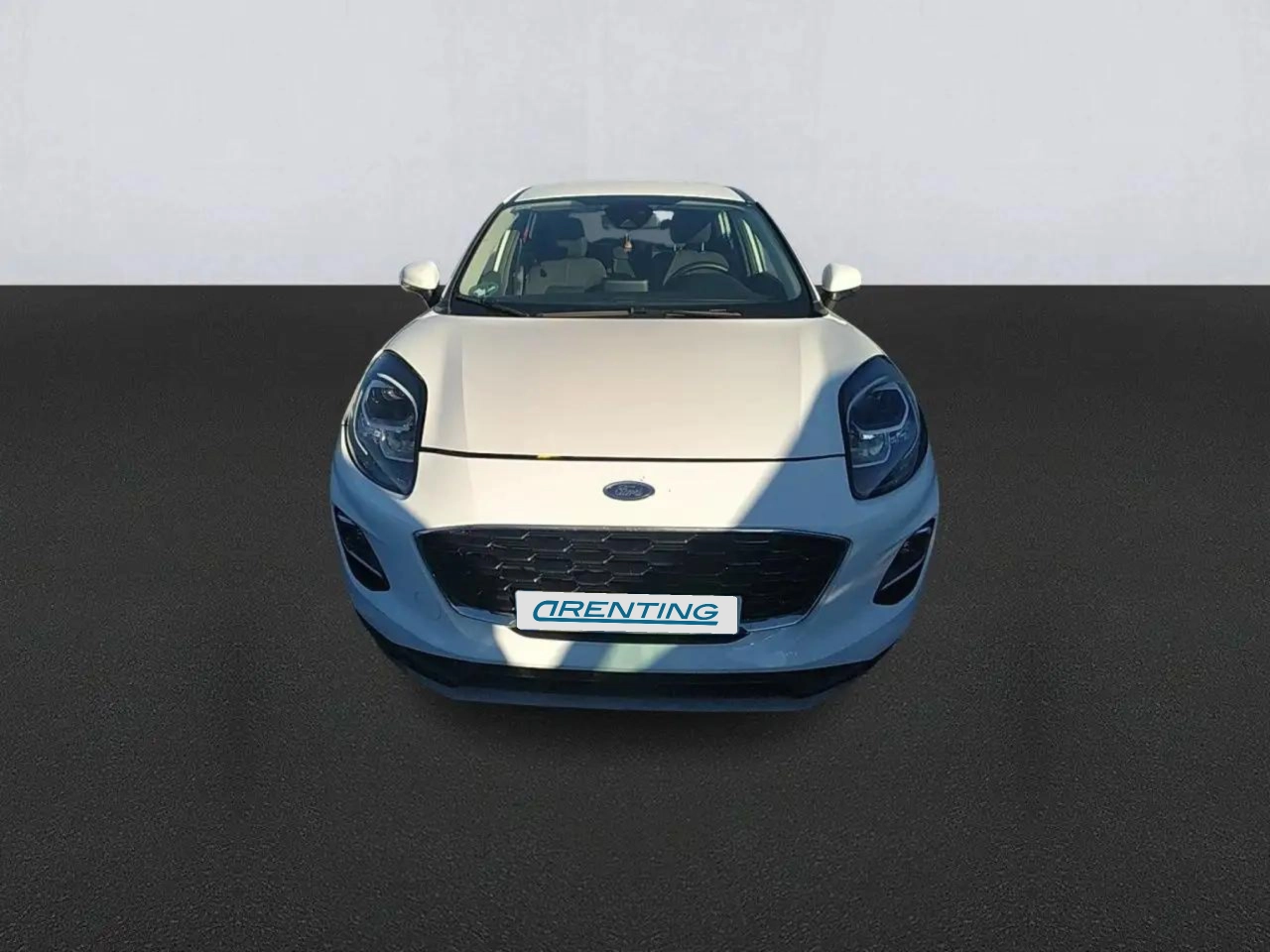 Renting Ford Puma 1.0 EcoBoost MHEV Titanium 125 Blanco 2