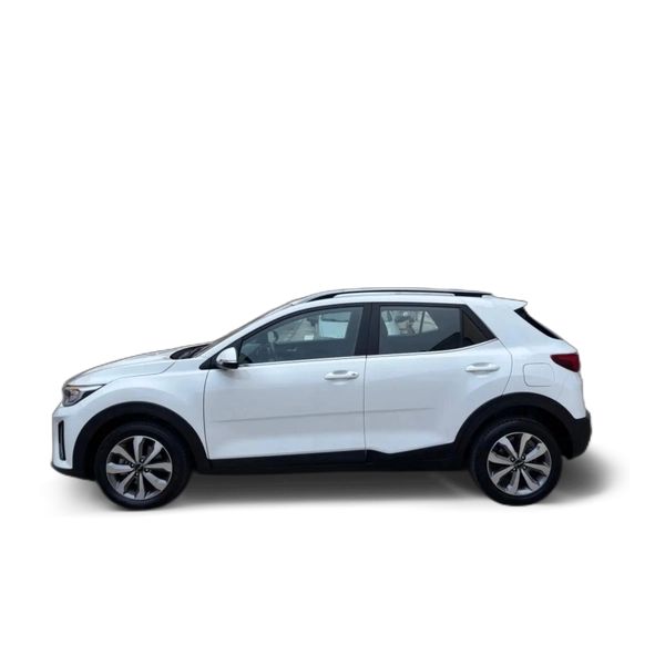 Renting Kia Stonic 1.0 T-GDi MHEV Drive 100 Blanco 3