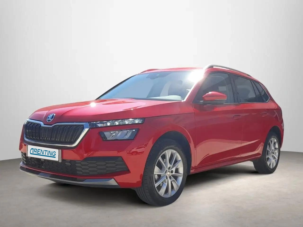 Renting Skoda Kamiq 1.0 TSI Ambition 81kW Rojo 1