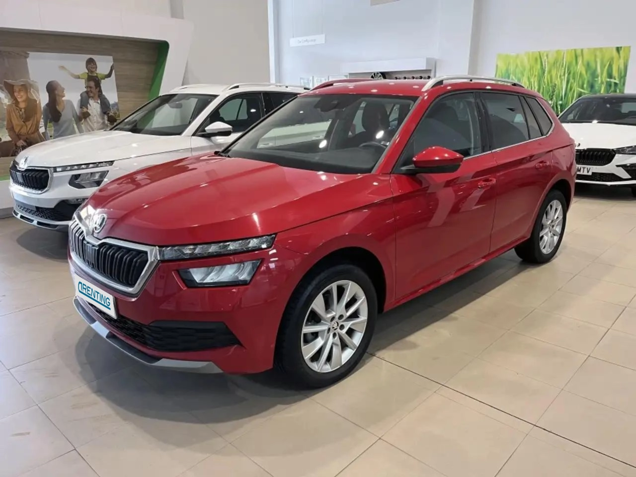 Renting Skoda Kamiq 1.0 TSI Ambition 81kW Rojo