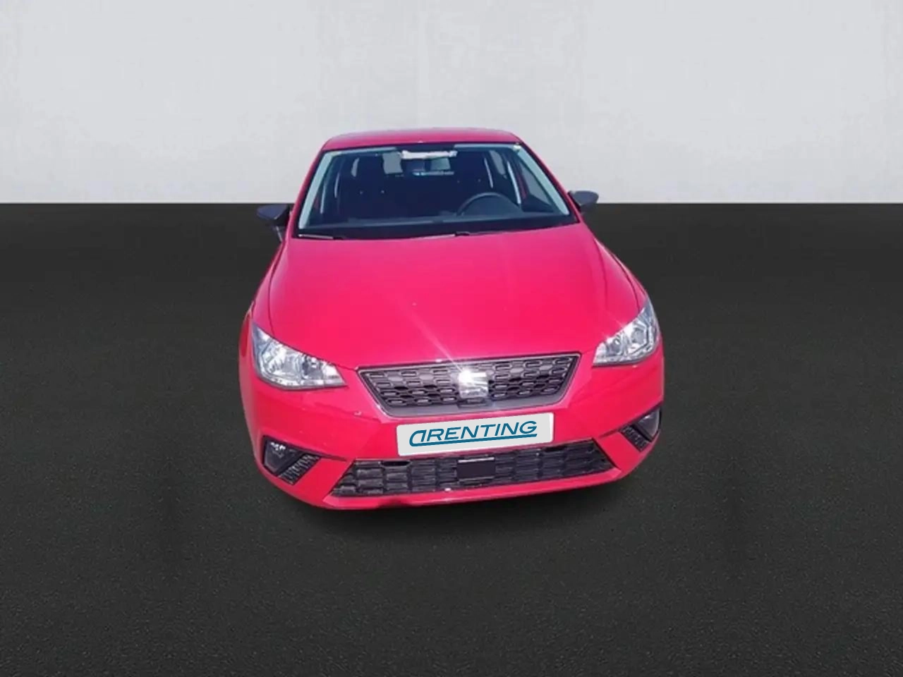 Renting SEAT Ibiza 1.0 TSI S&S Reference Plus 95 Rojo