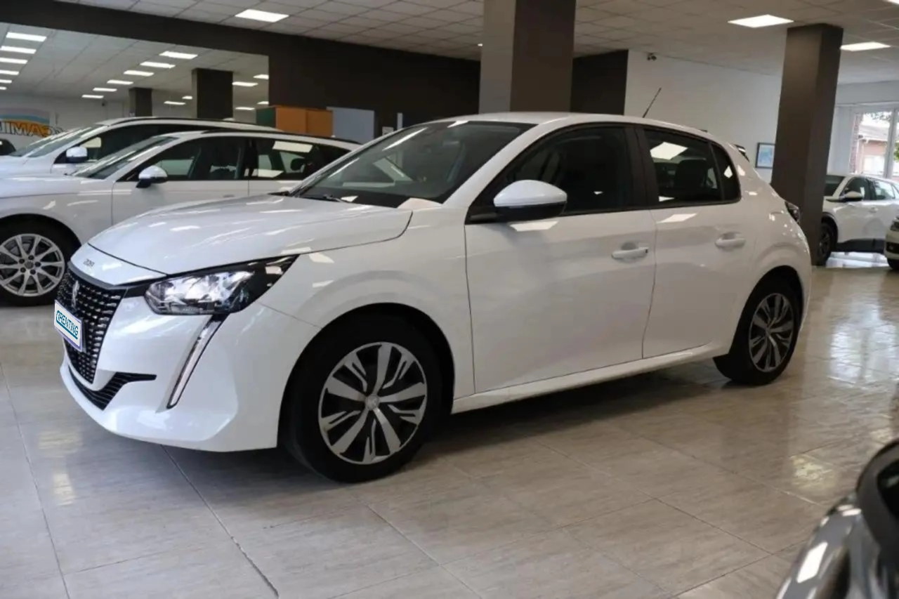 Renting Peugeot 208 1.2 Puretech S&S Active Pack 75 Blanco 1