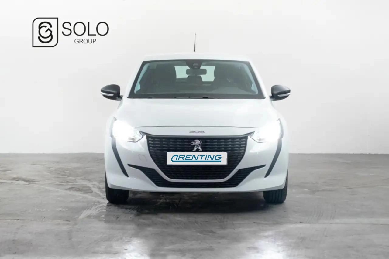 Renting Peugeot 208 1.2 Puretech S&S Like 75 Blanco