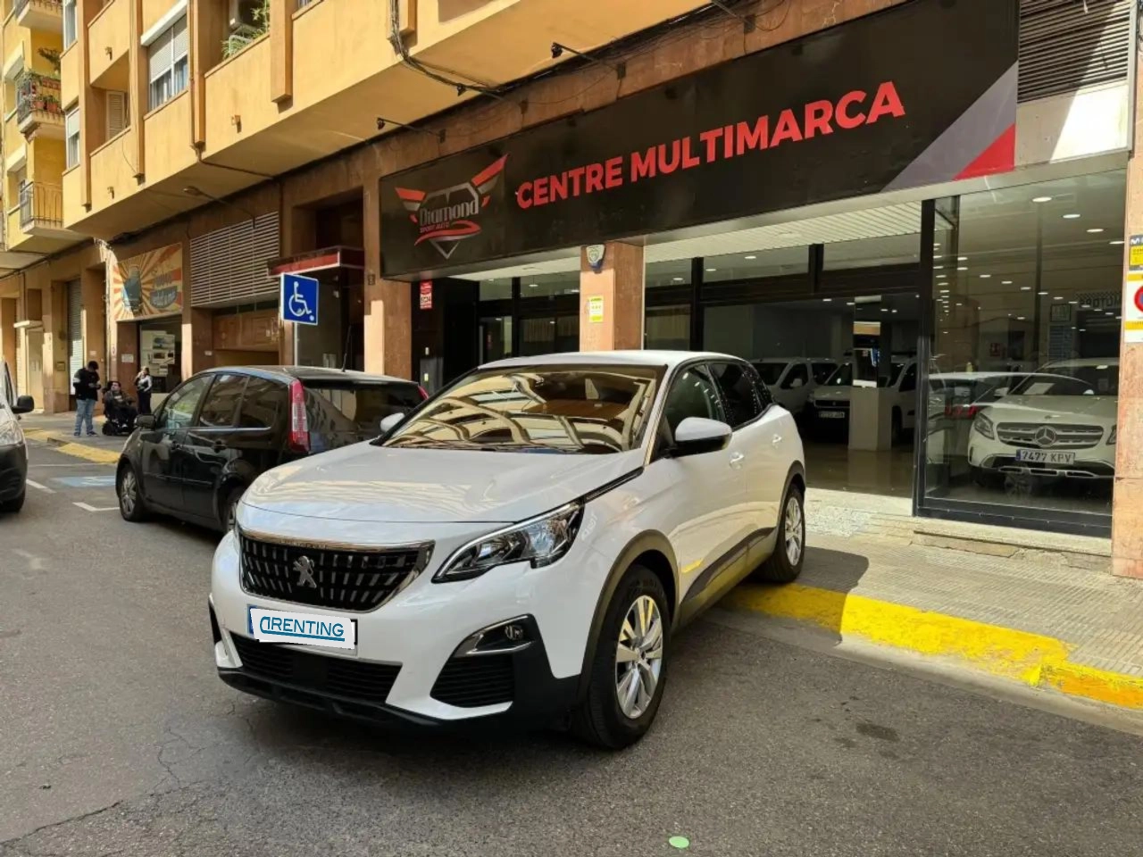 Renting Peugeot 3008 1.2 S&S PureTech Allure 130 Blanco 2