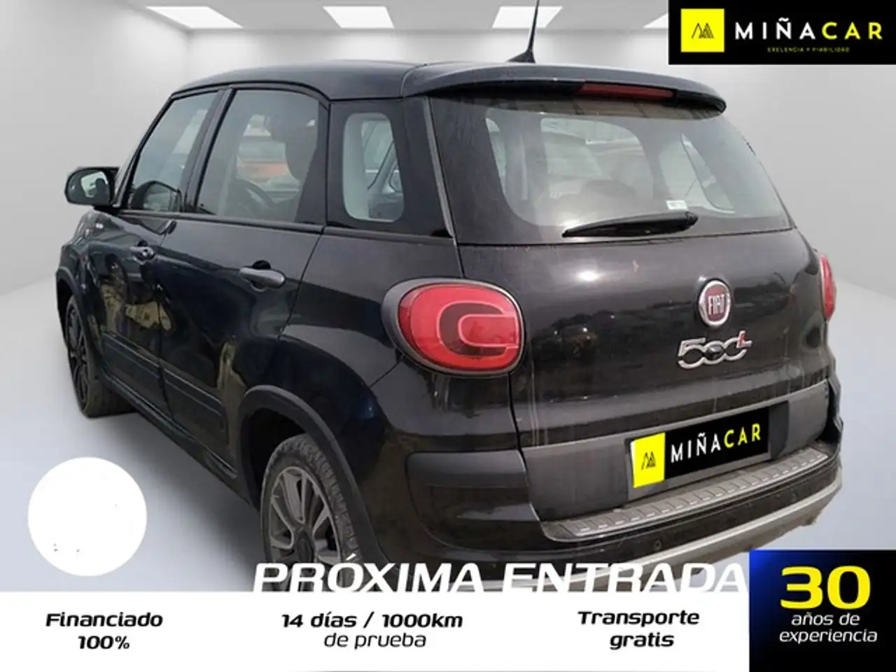 Renting Fiat 500L 1.4 Cross Negro 1